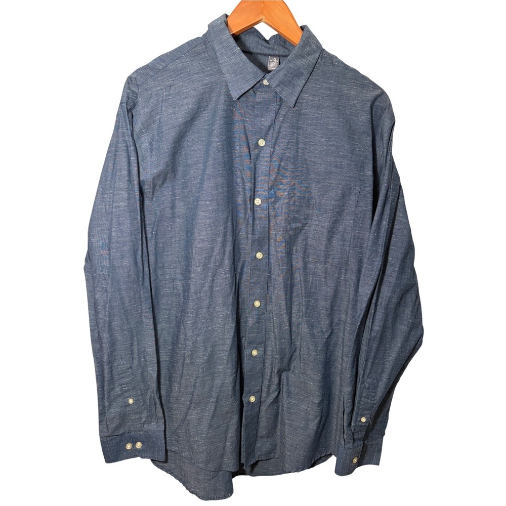 Van Heusen Classic Fit Blue Button Up Shirt Men's Size Large 16-16 1/2